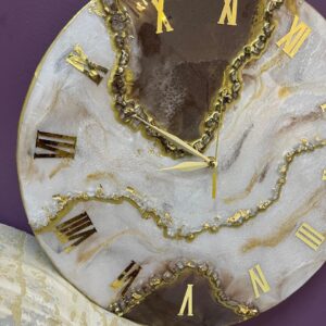 Geode Style Resin Wall Clock | Handmade Artistic Wall Décor with Gold Accents