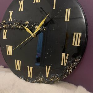 Elegant Black & Gold Resin Clock – Modern Geode Style Wall Art